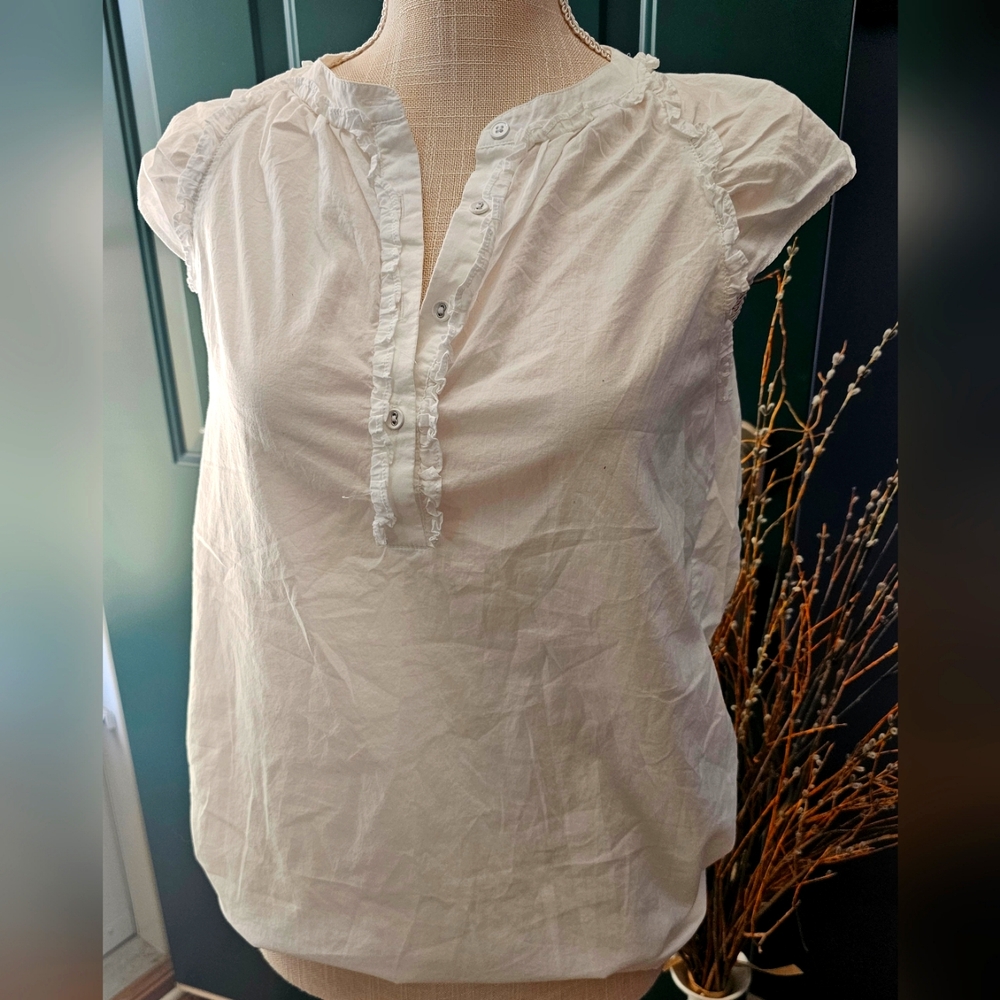 Gap cap-sleeve summer top